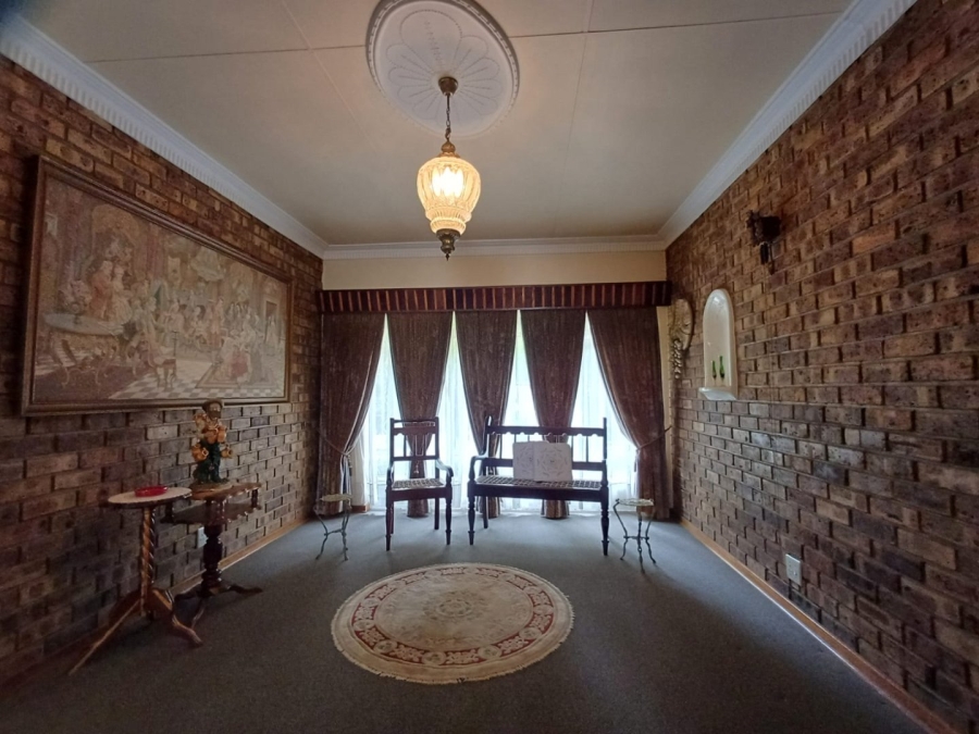 3 Bedroom Property for Sale in Flimieda North West